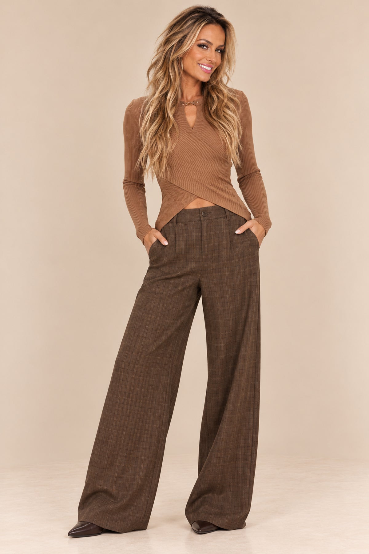 ROUND NECK KNIT TOP - RELISH