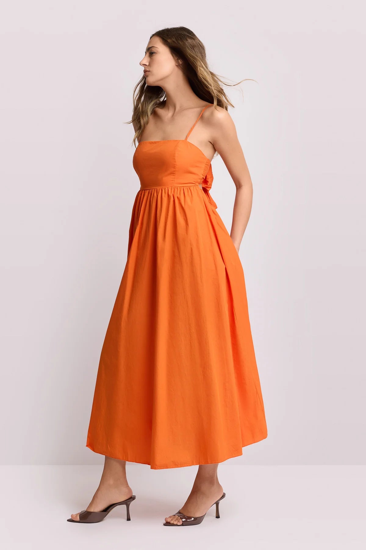 VESTIDO LAÇADA KOCCA