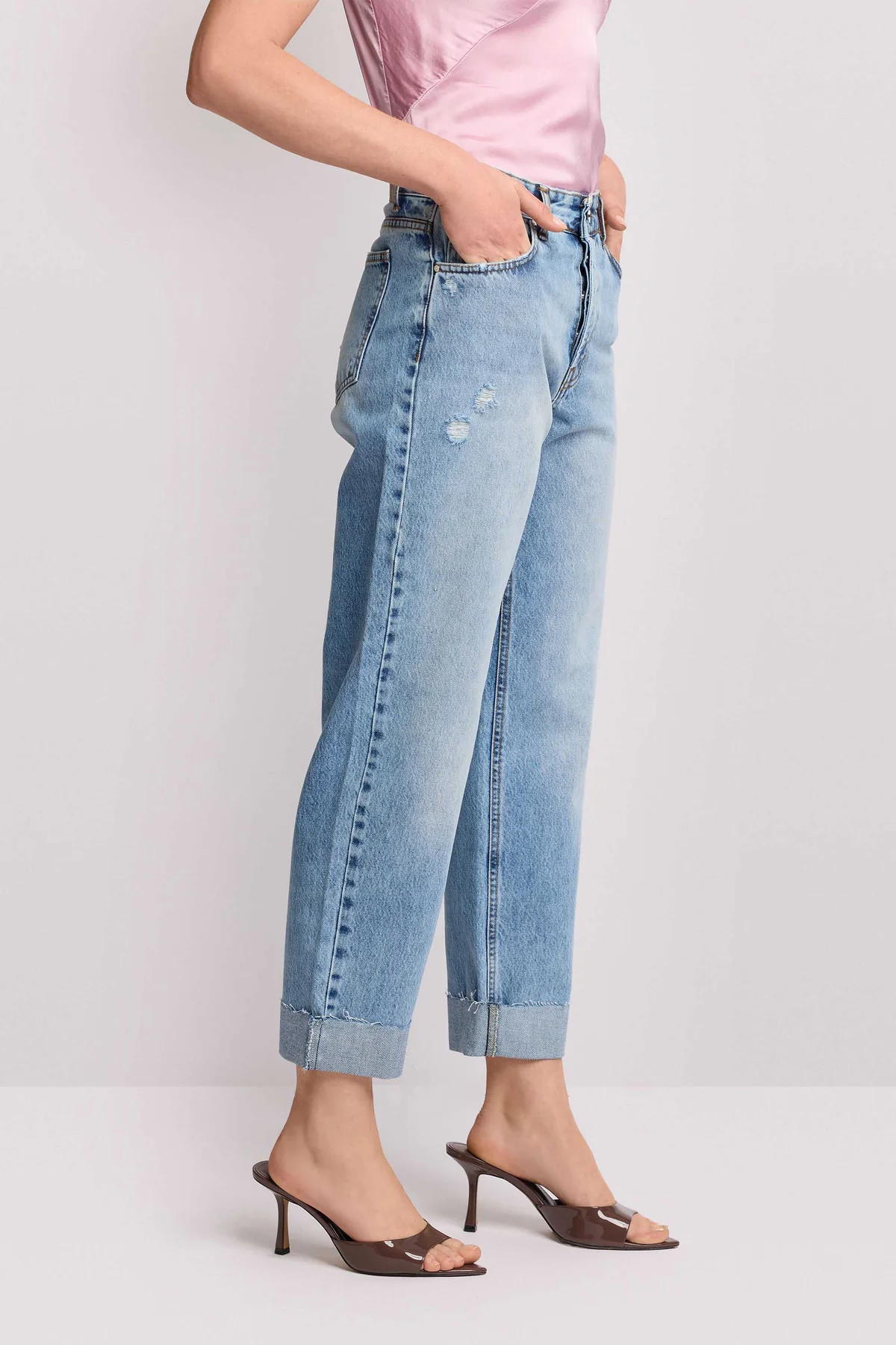 CALÇA GANGA COM BARRA BAINHA KOCCA