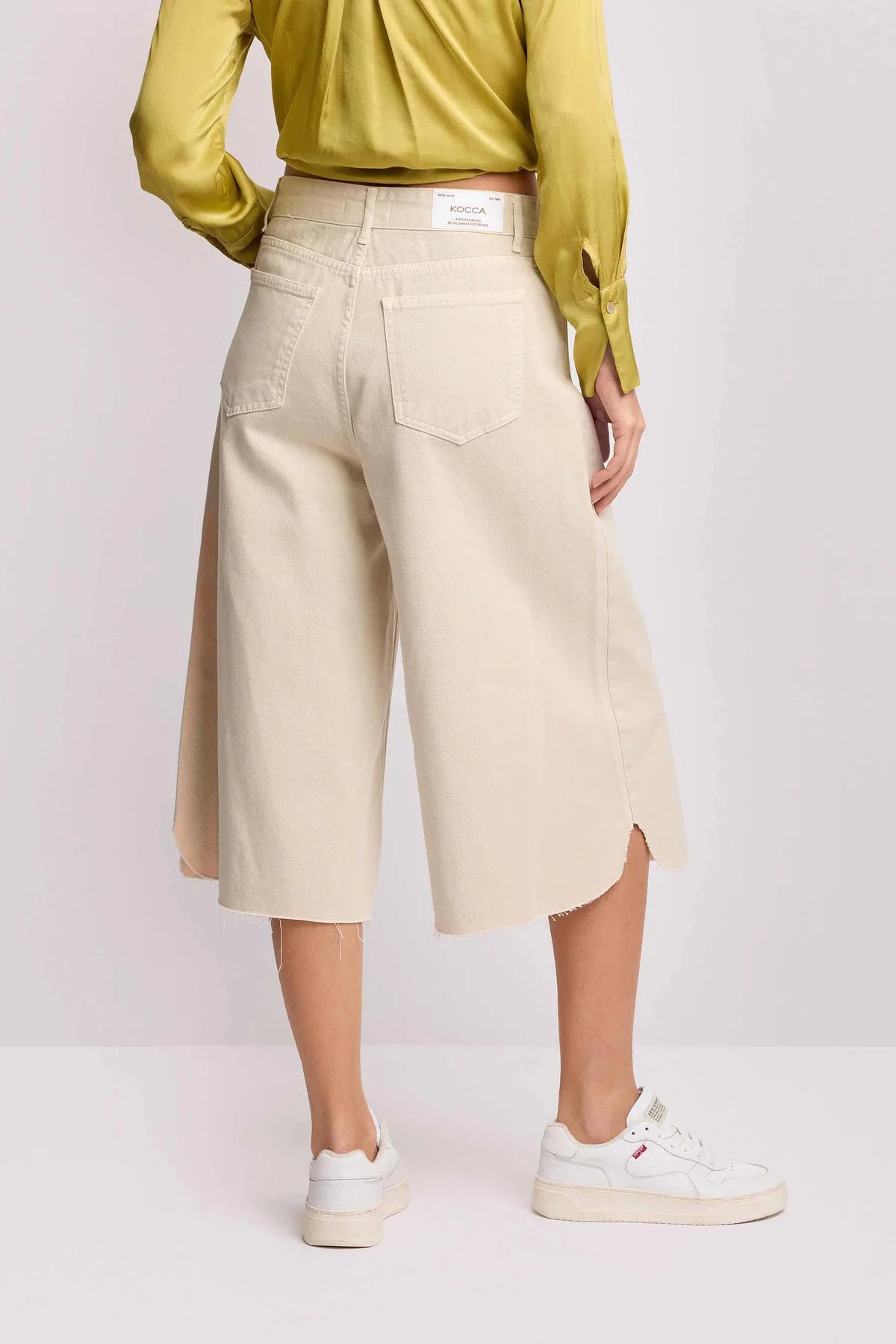 BERMUDAS SARJA CAPRI KOCCA