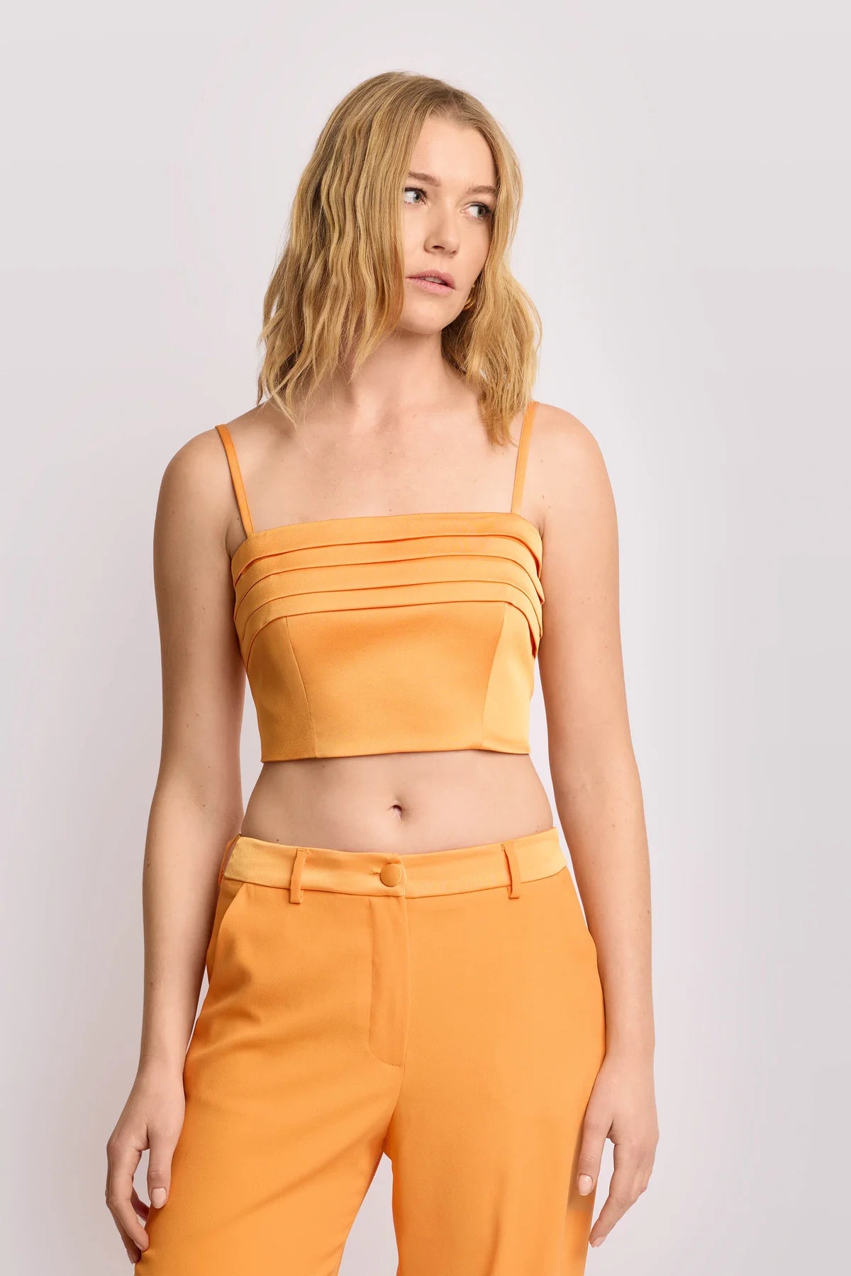 TOP CROPPED KOCCA