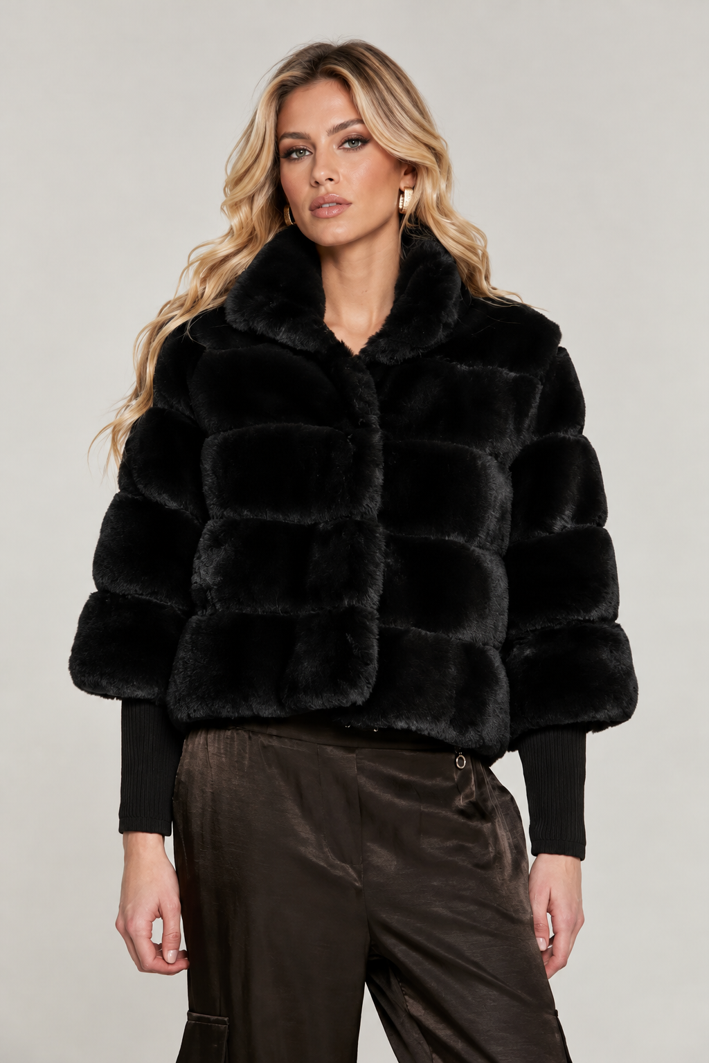 FUR COAT - RELISH