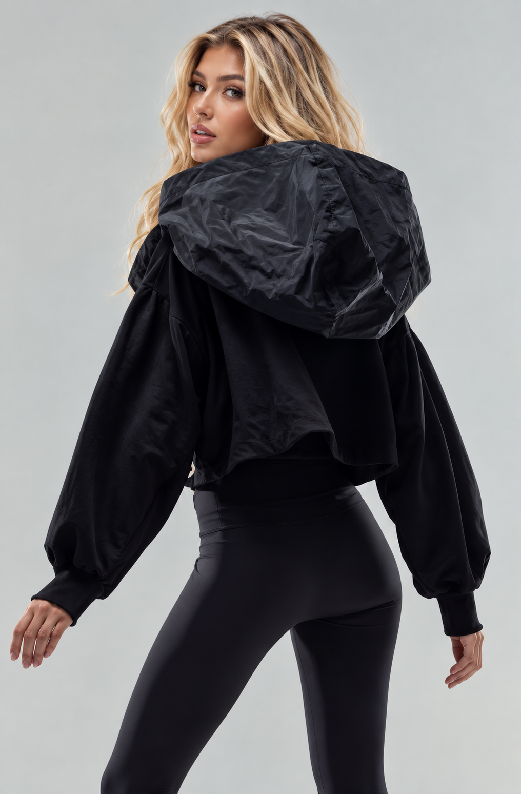 CAMISOLA COM CAPUZ ESTILIZADO - VDR