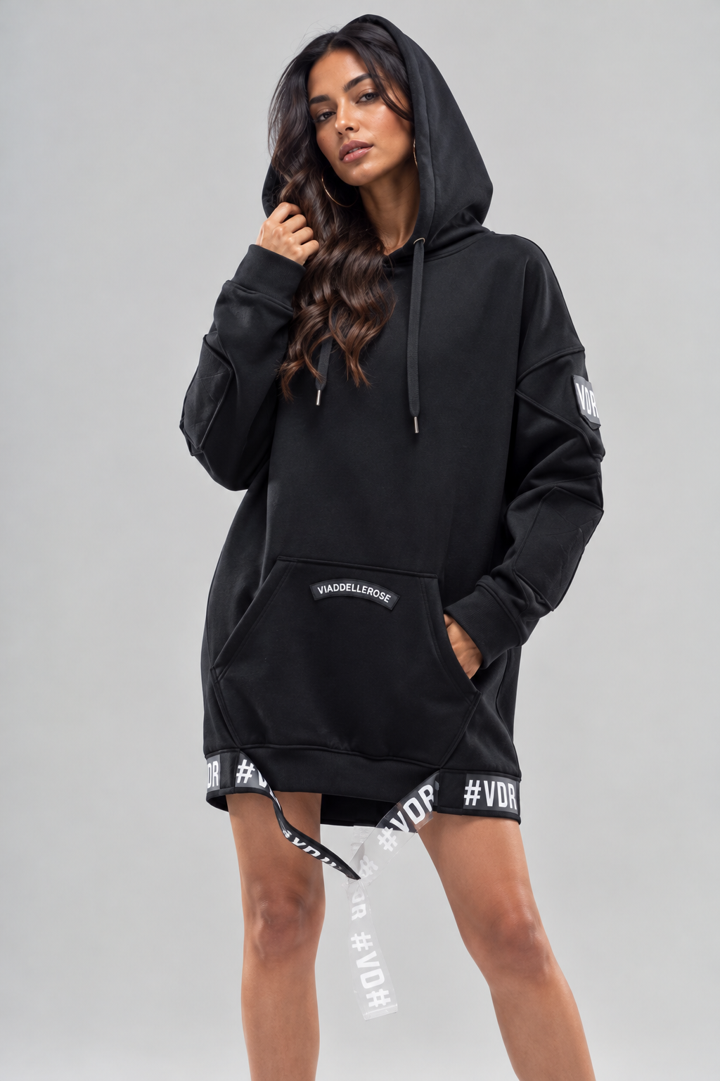 VESTIDO COM CAPUZ - VDR