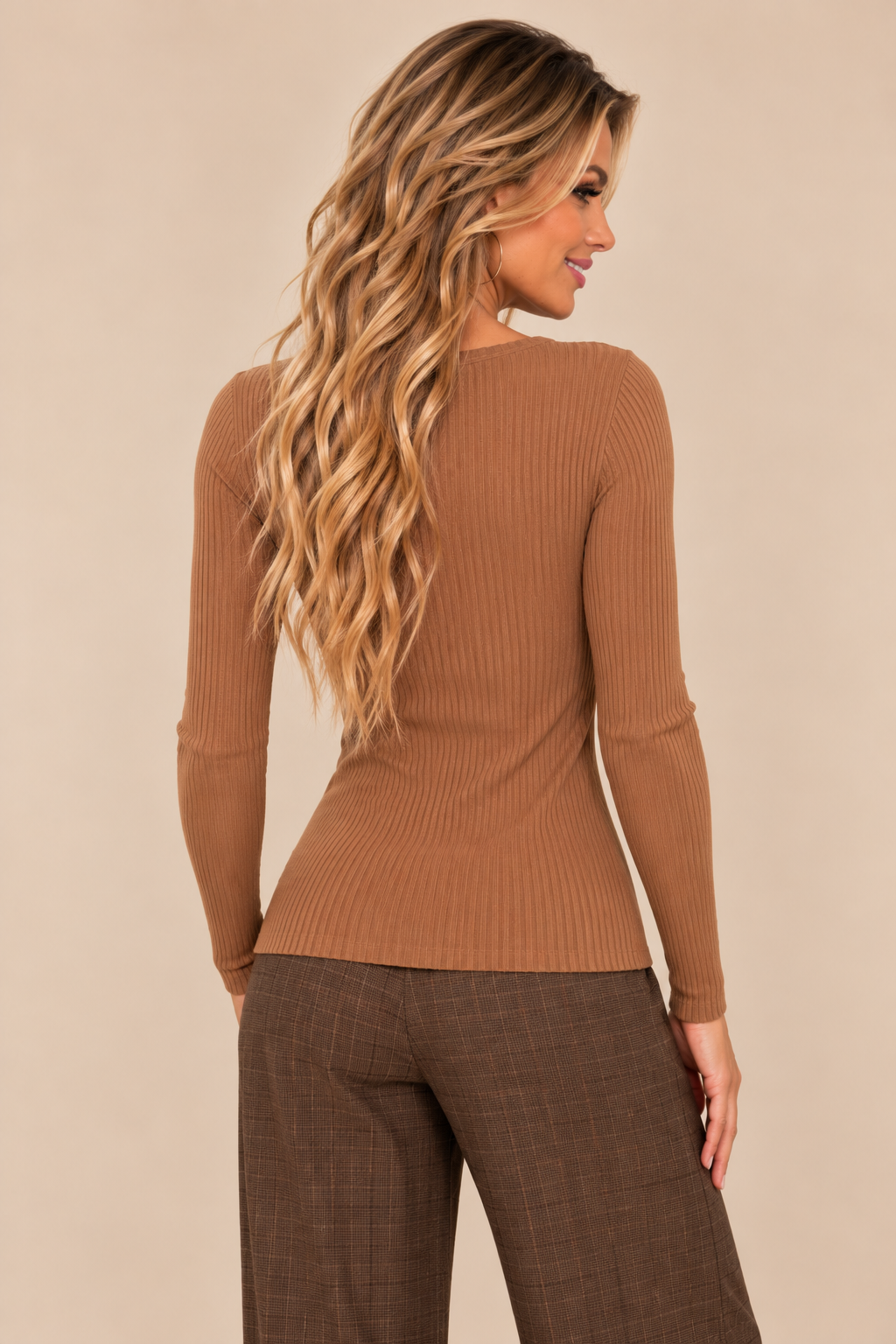 ROUND NECK KNIT TOP - RELISH