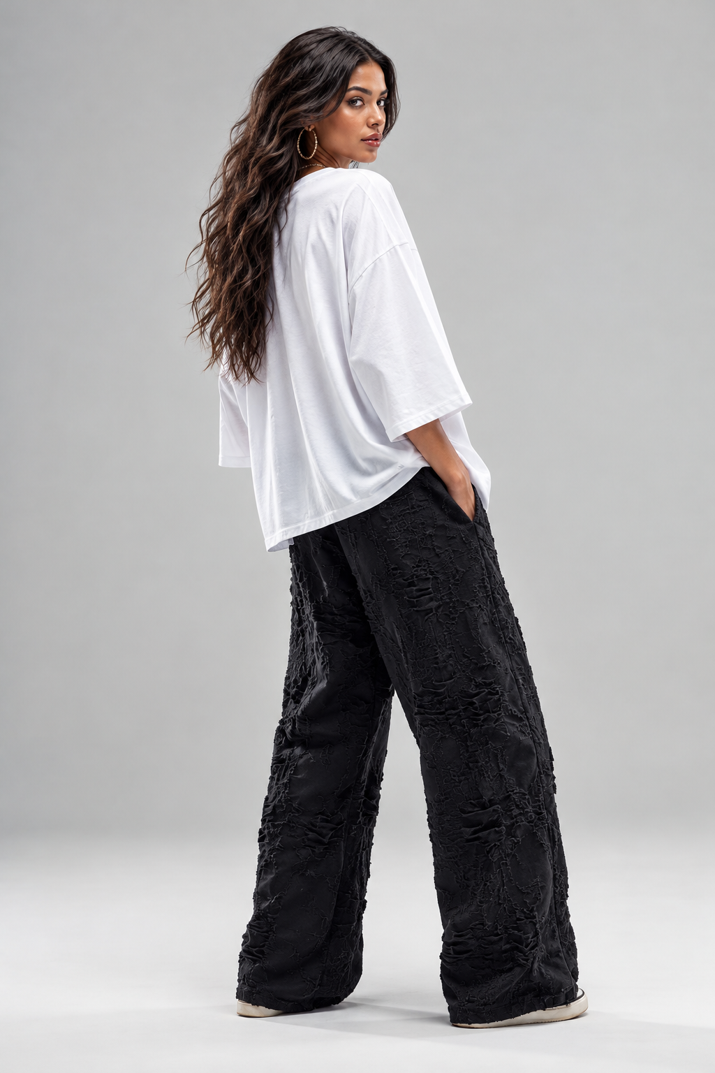 T-SHIRT BOXY COM ESTAMPO GRÁFICO - VDR