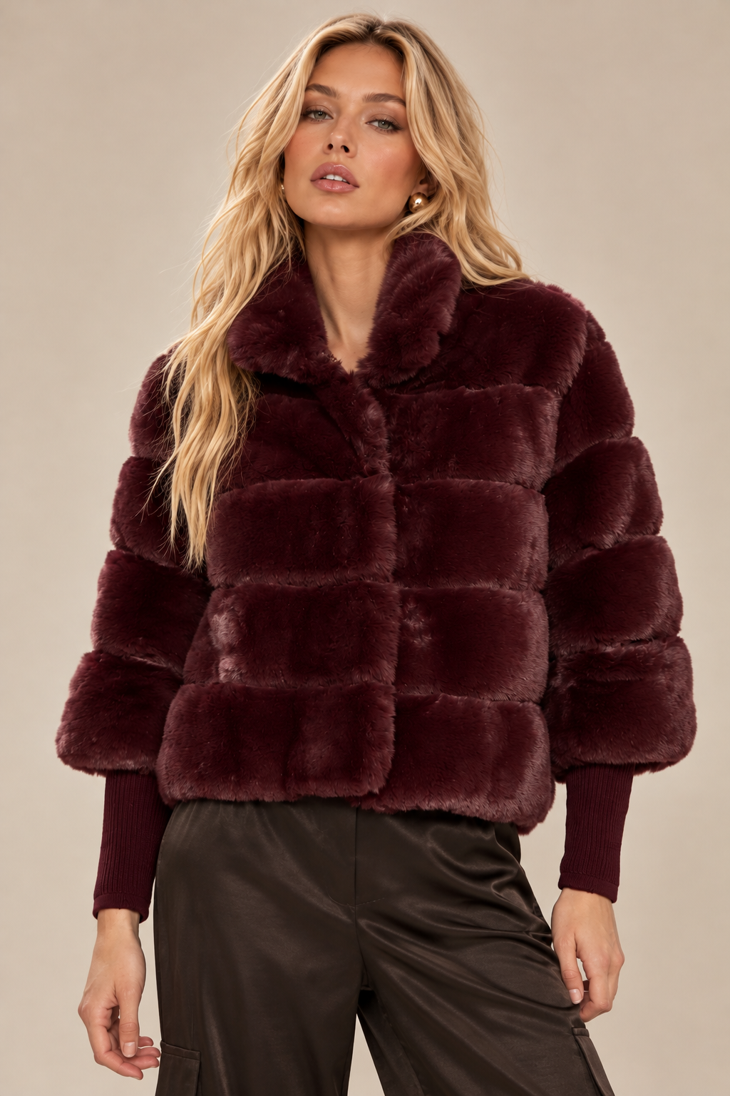 FUR COAT - RELISH
