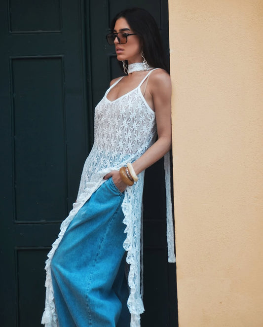 VESTIDO EM RENDA VDR