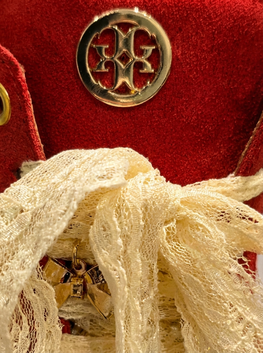 TÉNIS COM ATACADORES RENDA GUSI